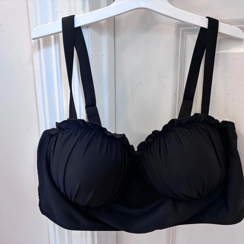 SHEIN Black and Tropical‎ Print Bikini